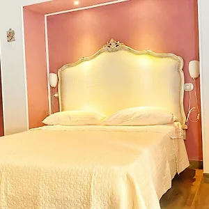  Bed and Breakfast Station